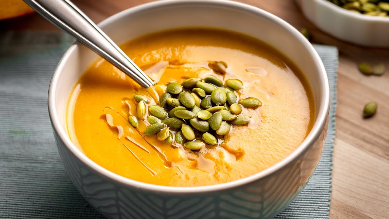 Creamy Roasted Pumpkin Soup Recipe (Vegan)