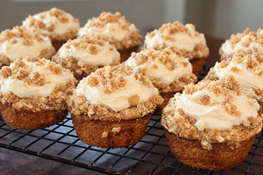Pumpkin Muffins with cream cheese