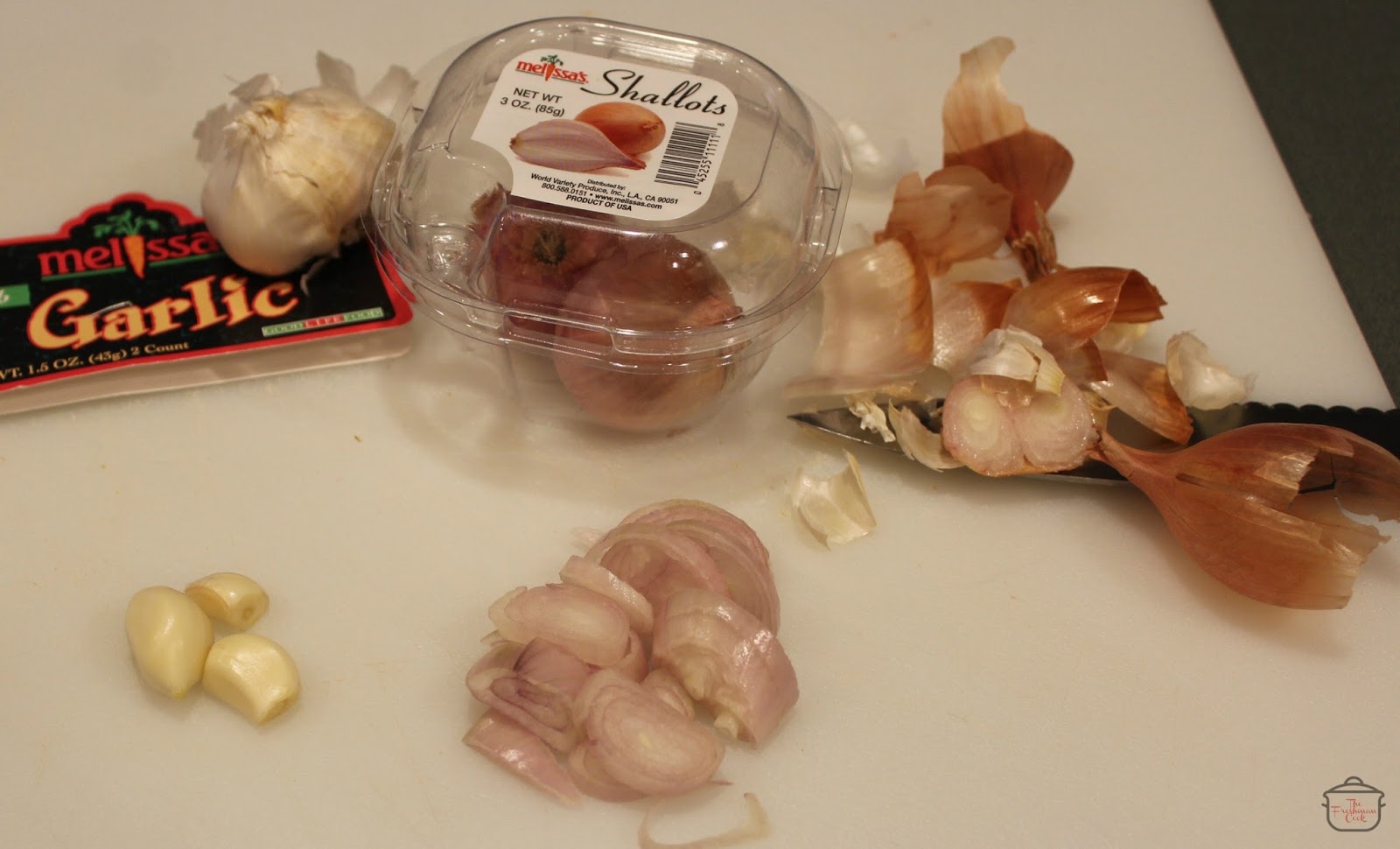 Peel and chop the shallots and garlic