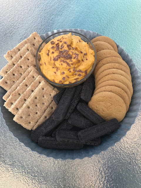 Pumpkin Cheesecake Dip
