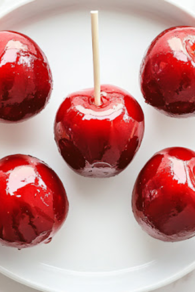 The image shows candy apples ready to serve